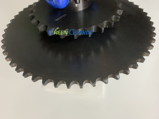 OEM มาตรฐาน Pinion Double Sprocket G663703 อุปกรณ์หญ้าอะไหล่สําหรับเครื่อง Turfco