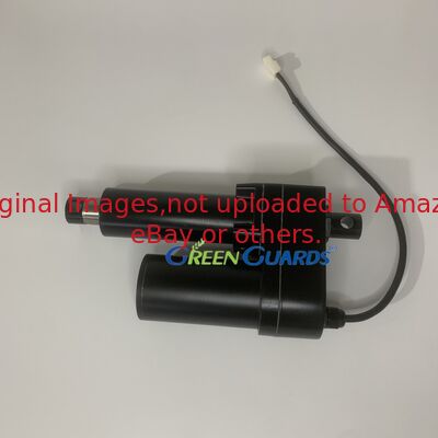 เครื่องตัดหญ้าส่วนยกแขนตัวขับ GTCA14588 ติด Deere Bunker และรถสนาม