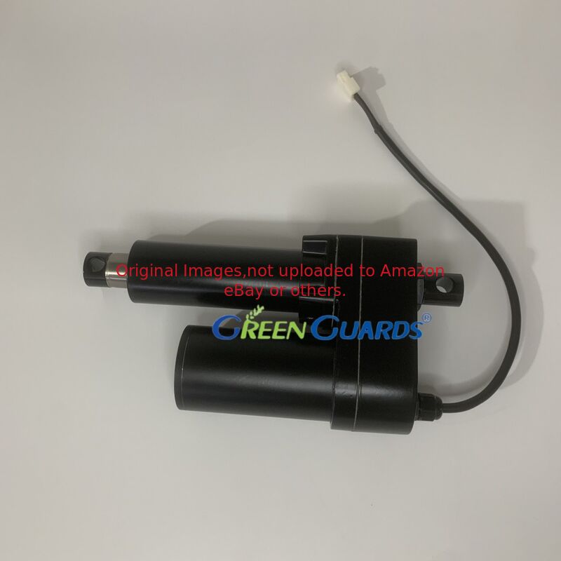 เครื่องตัดหญ้าส่วนยกแขนตัวขับ GTCA14588 ติด Deere Bunker และรถสนาม